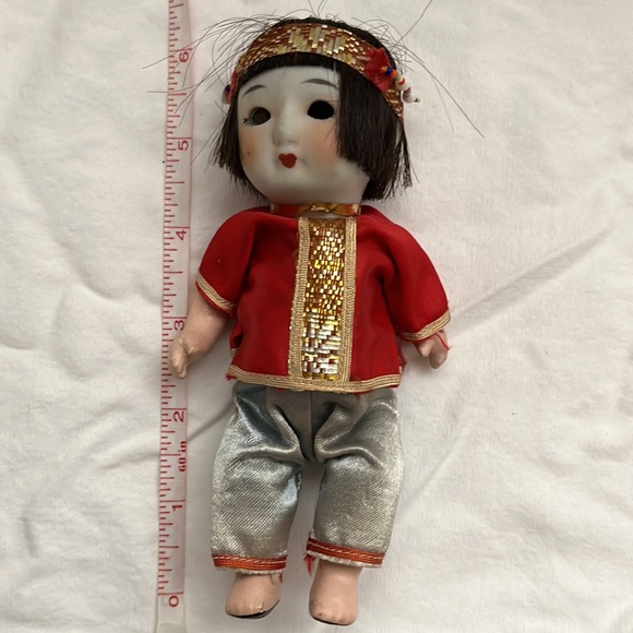 Doll. Vintage/antique. Quite unique. - Picture 8 of 13